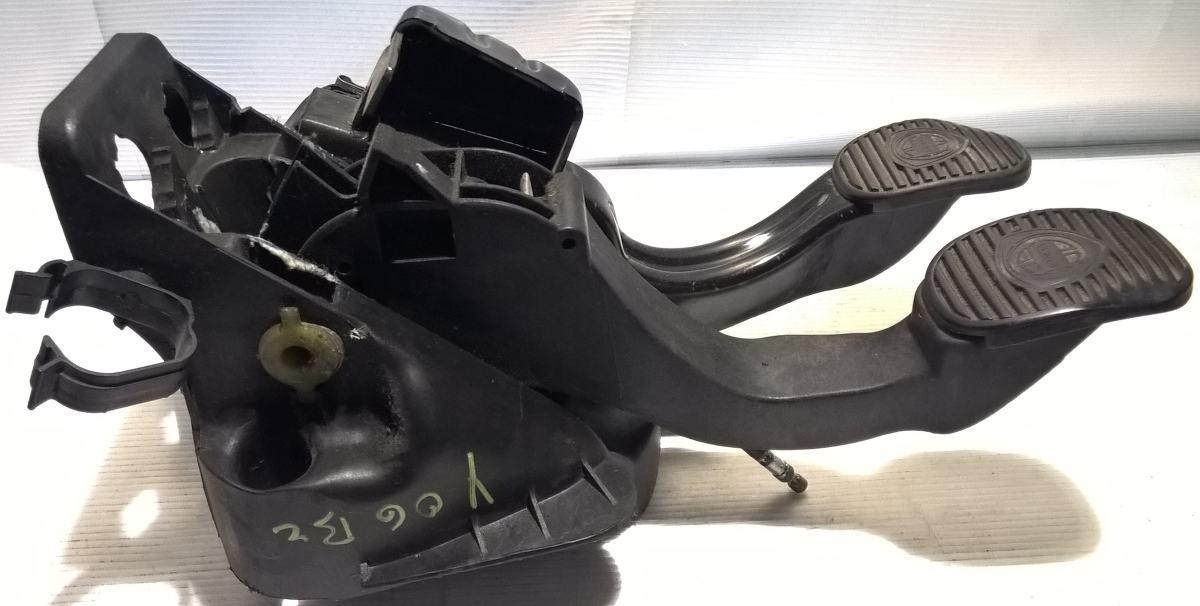 pedaliera freno frizione lancia y 3808430008