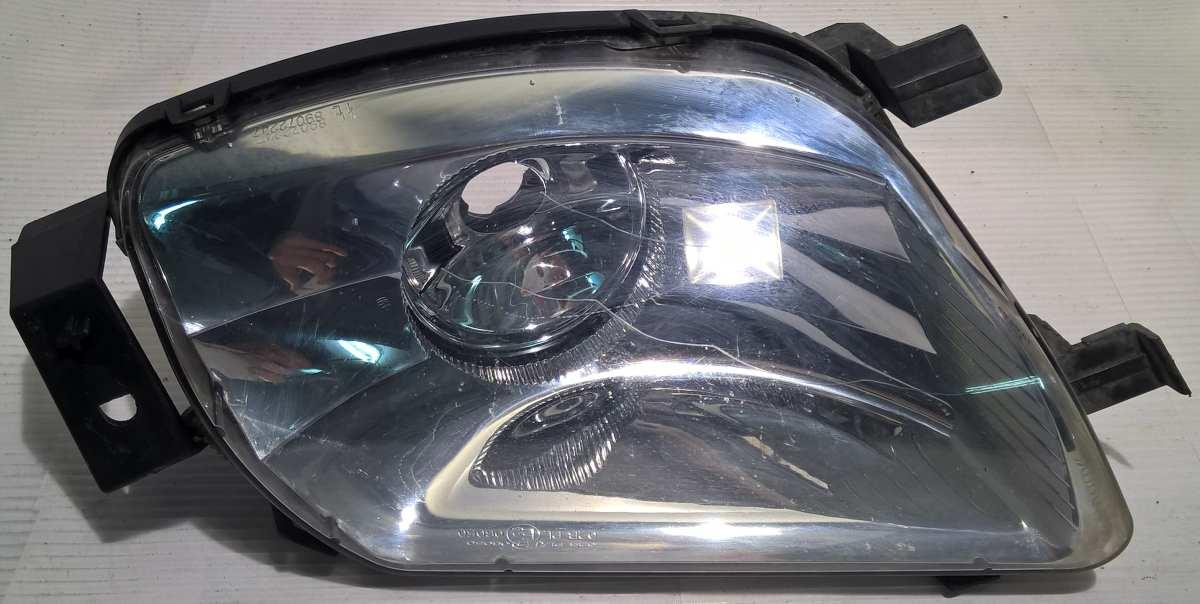faretto antinebbia ant sx peugeot 308 9680498680