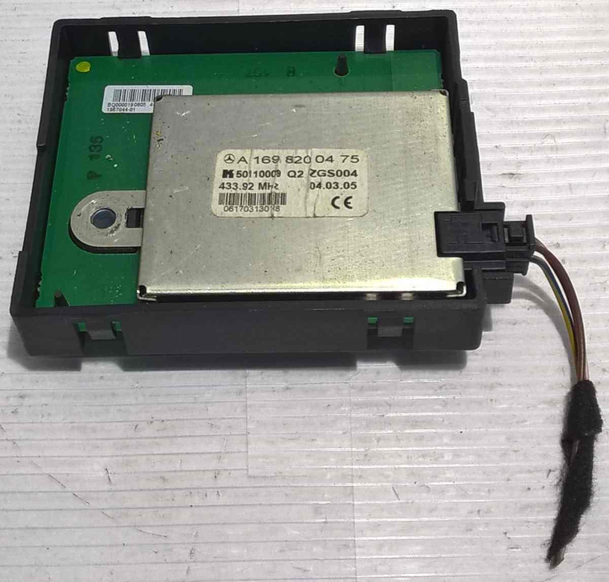centralina antenna mercedes classe a w 169 A1698200475