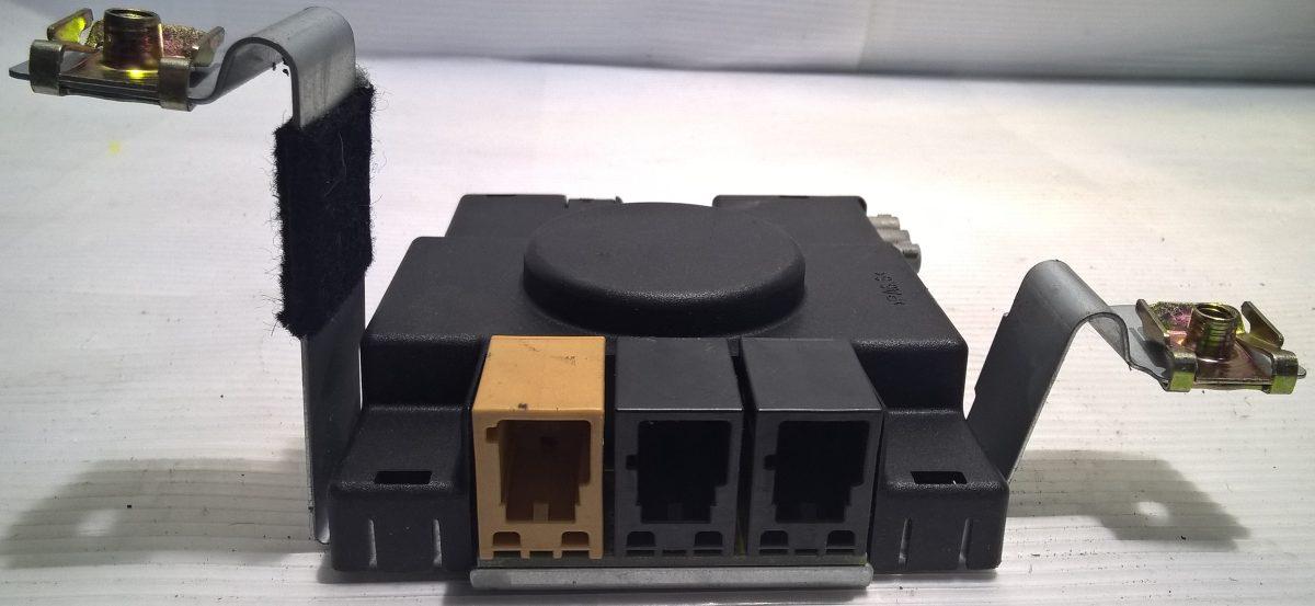 amplificatore antenna radio audi A3 8p3035225