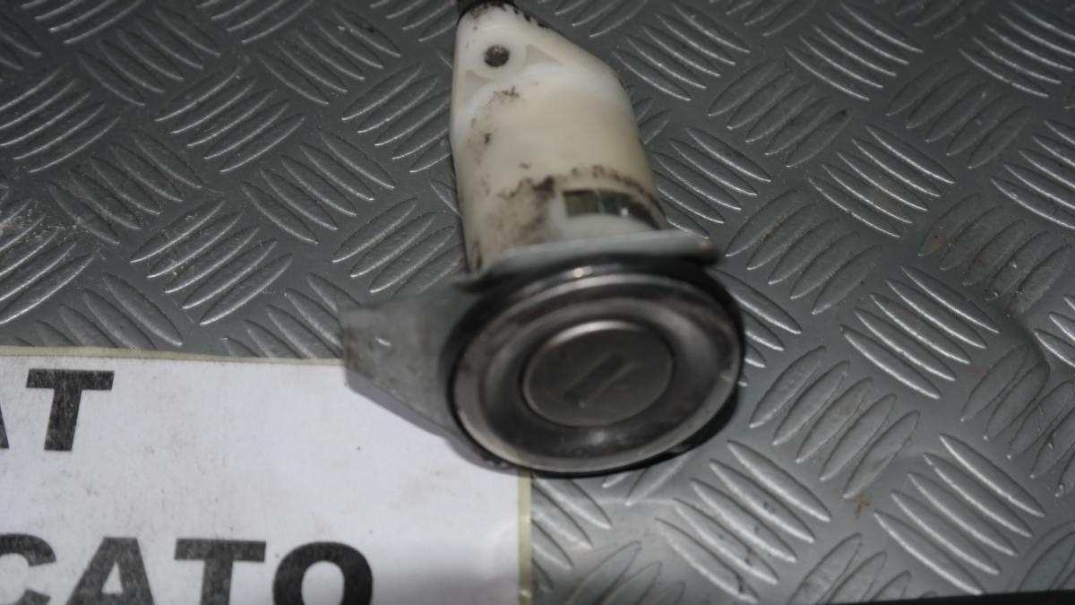 Fiat ducato cilindretto portiera anteriore sx