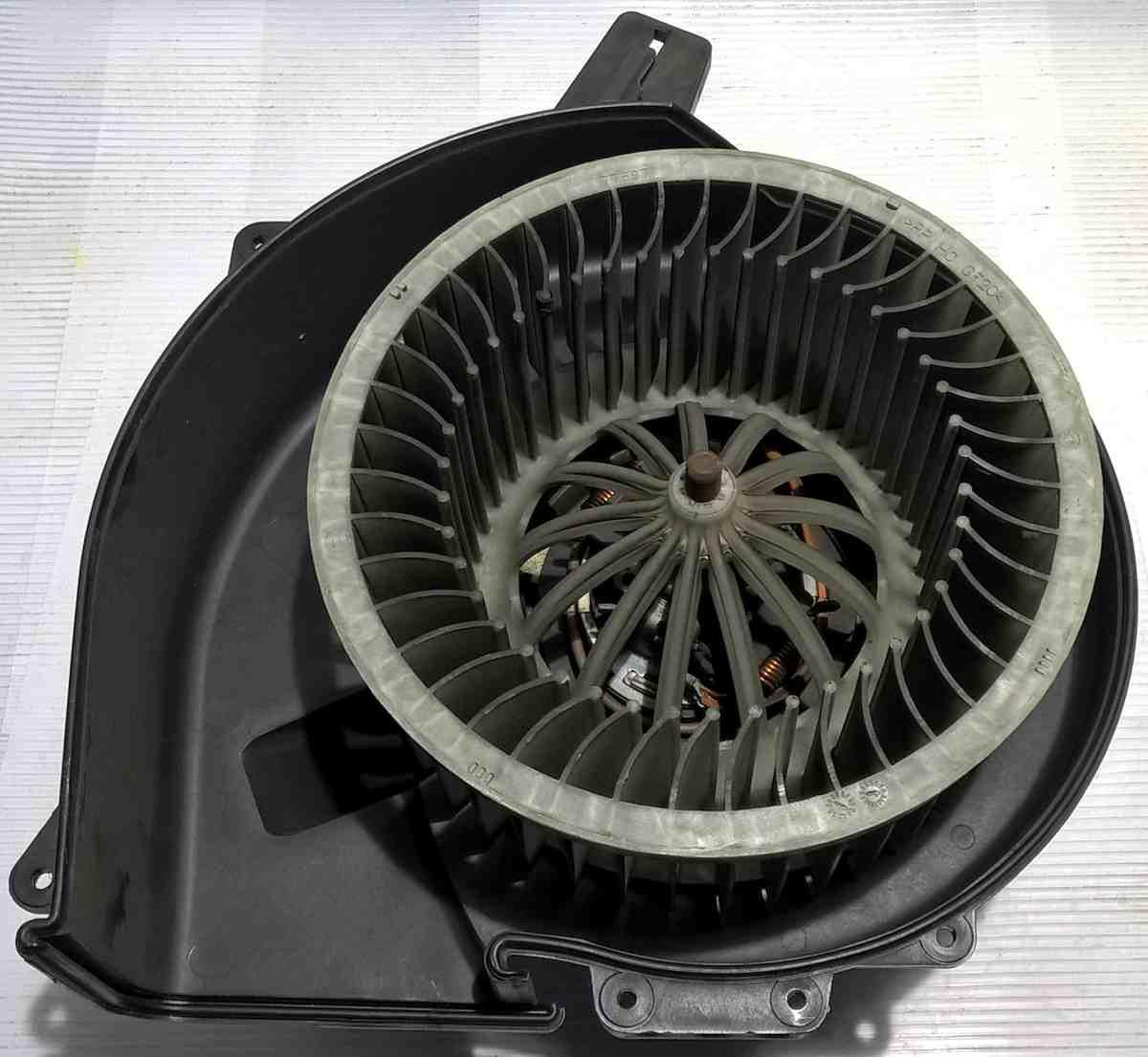 ventola interno abitacolo volkswagen fox 6q1819015g