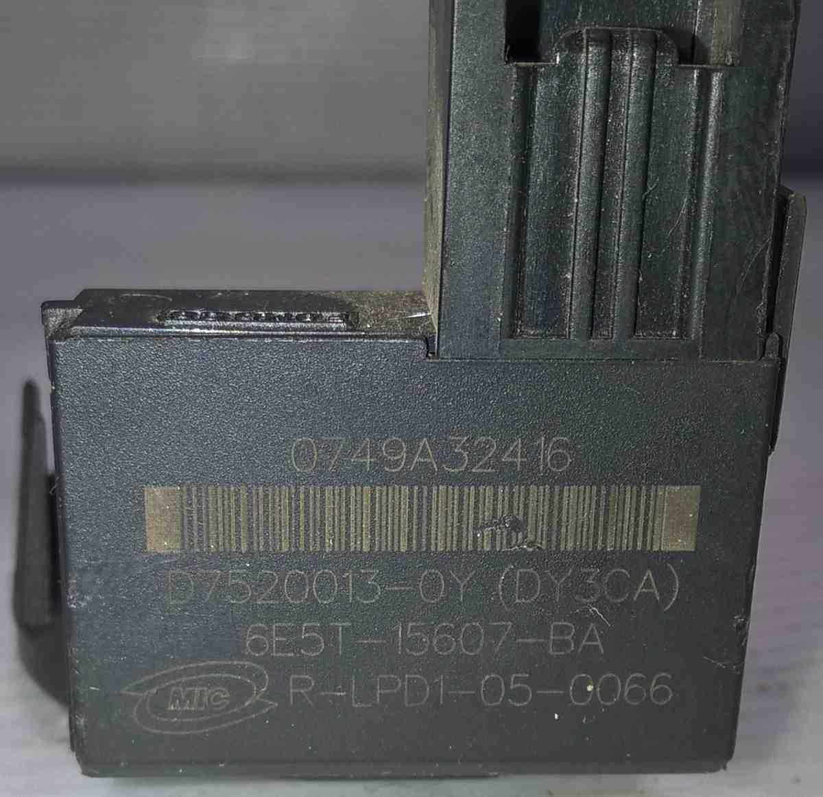 antennino chiave ford focus 0749a32416