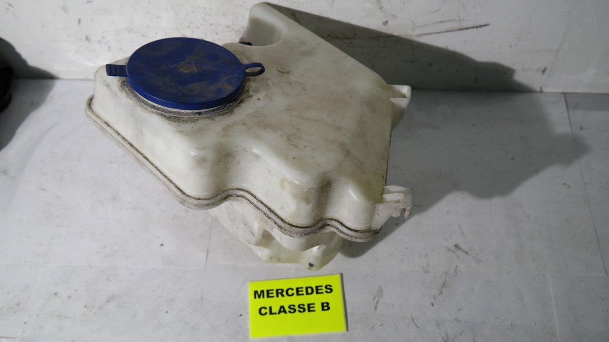 Mercedes classe b 200 vaschetta acqua vetri