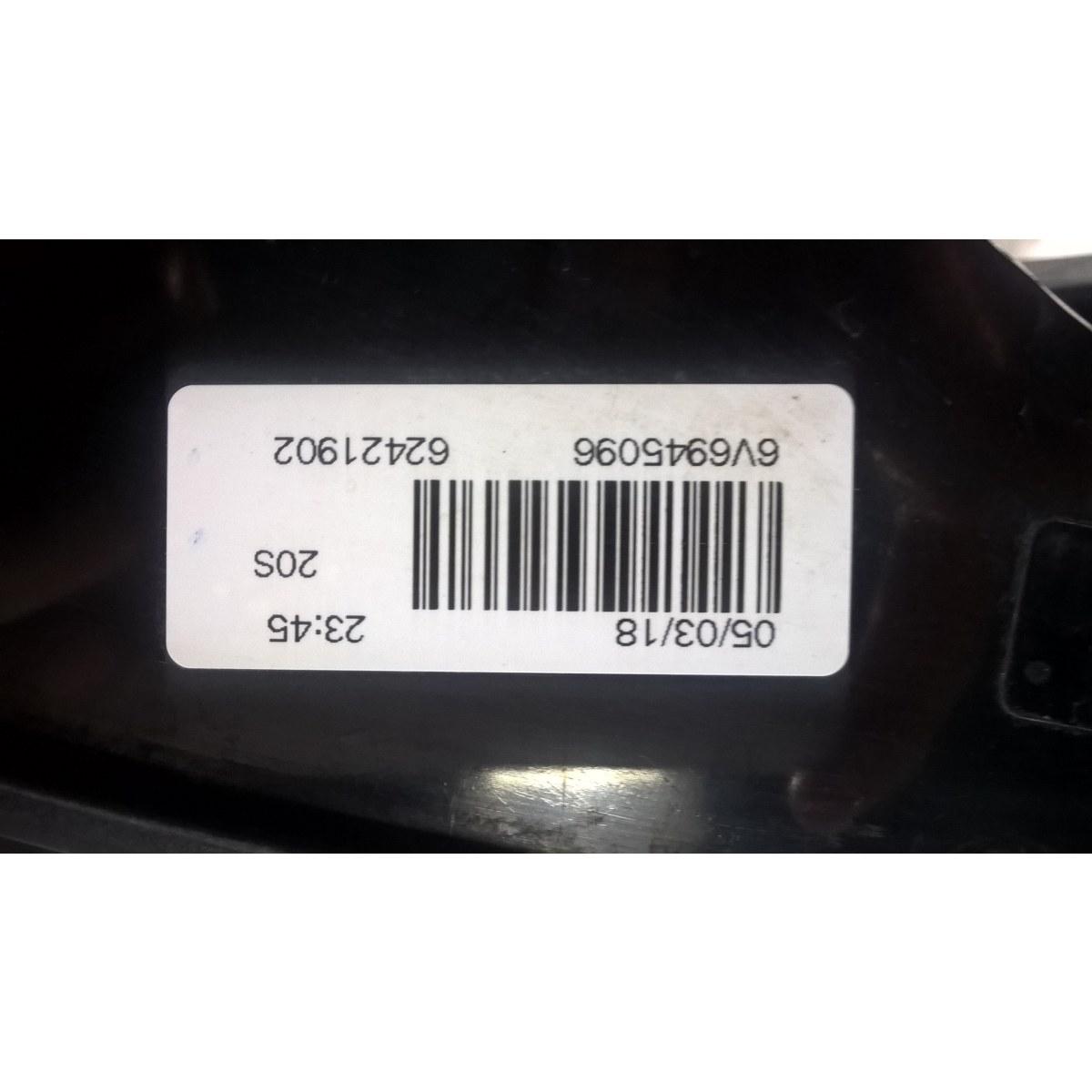 fanale dx skoda fabia 2018 6v695096<br />