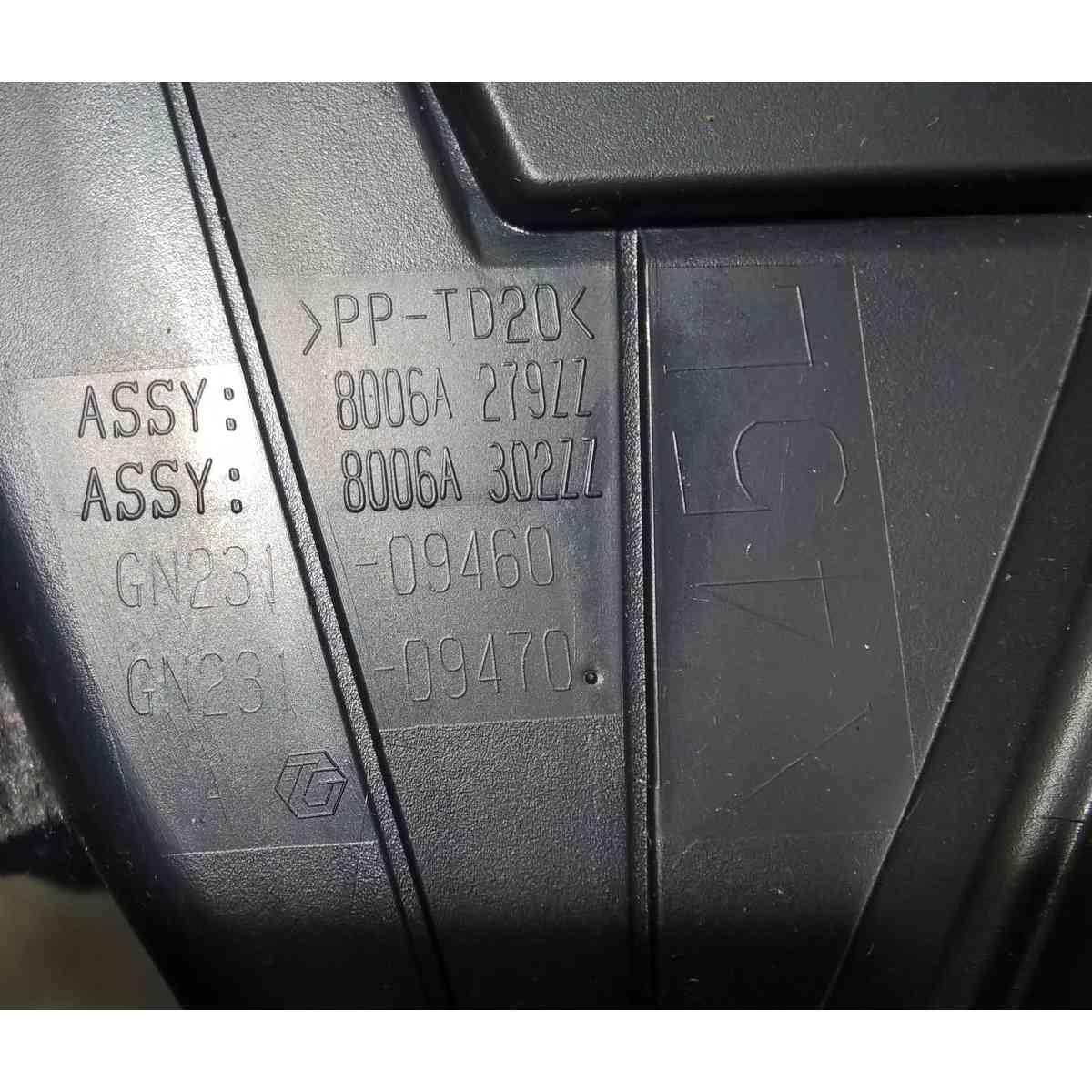 cassetto portaoggetti mitsubishi asx 8006a279zz