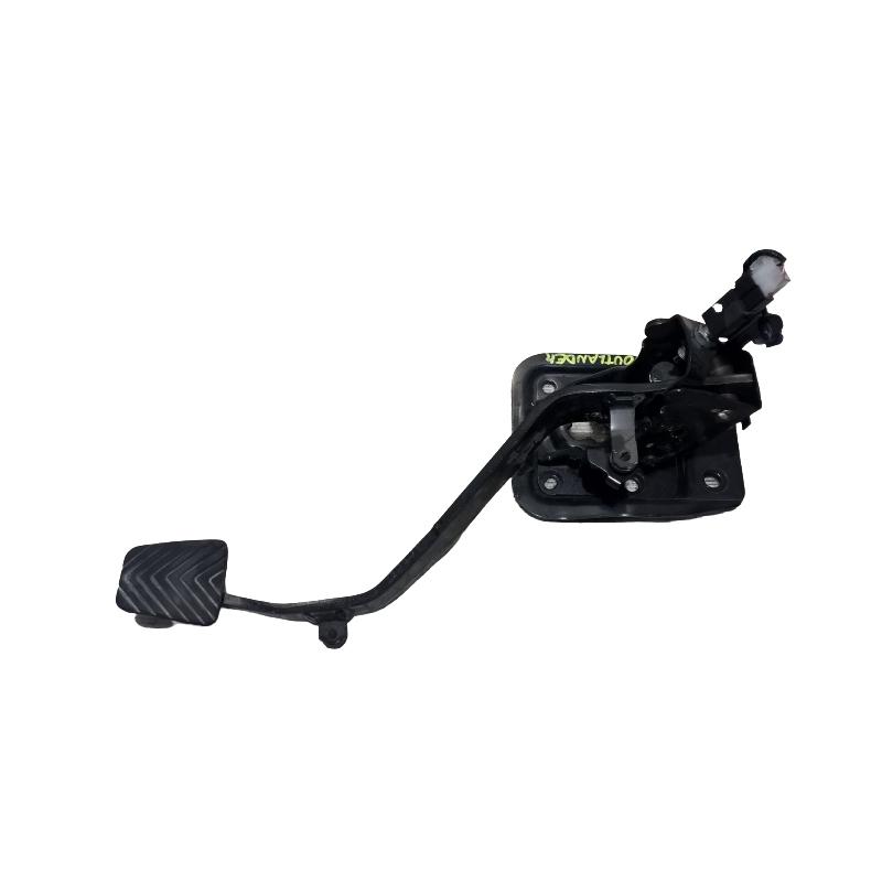 pedale frizione mitsubishi outlander MN101630