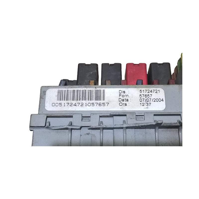 portafusibili lancia ypsilon 1.3 mtj 51724721