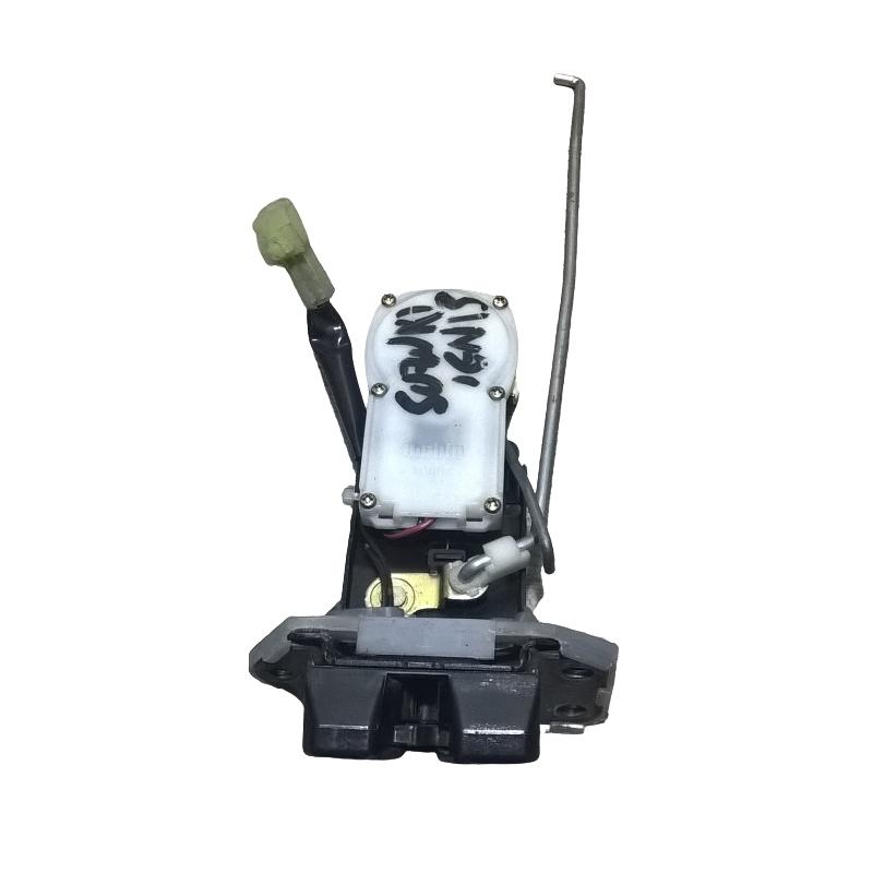 serratura portellone post suzuki ignis 8251080G10000
