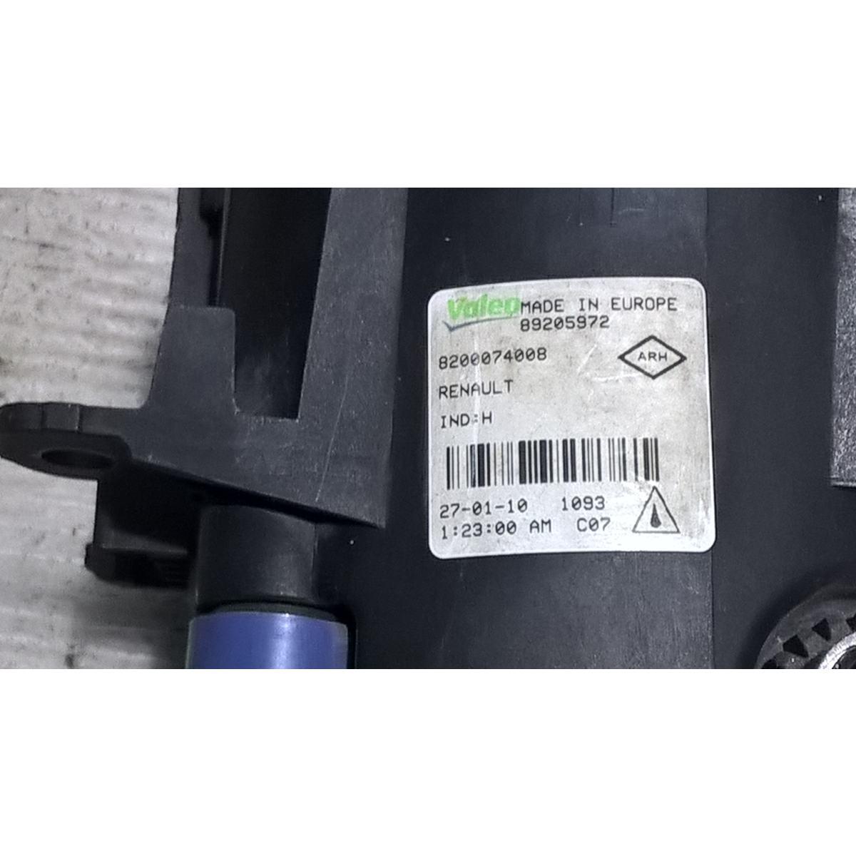 faretto fendinebbia ant sx renault scenic x mode 820007400b