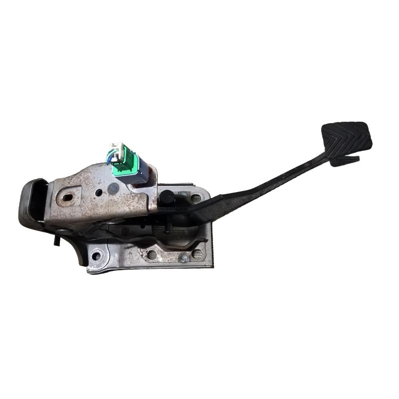 pedale freno mitsubishi asx 1.6 bz 4620A160