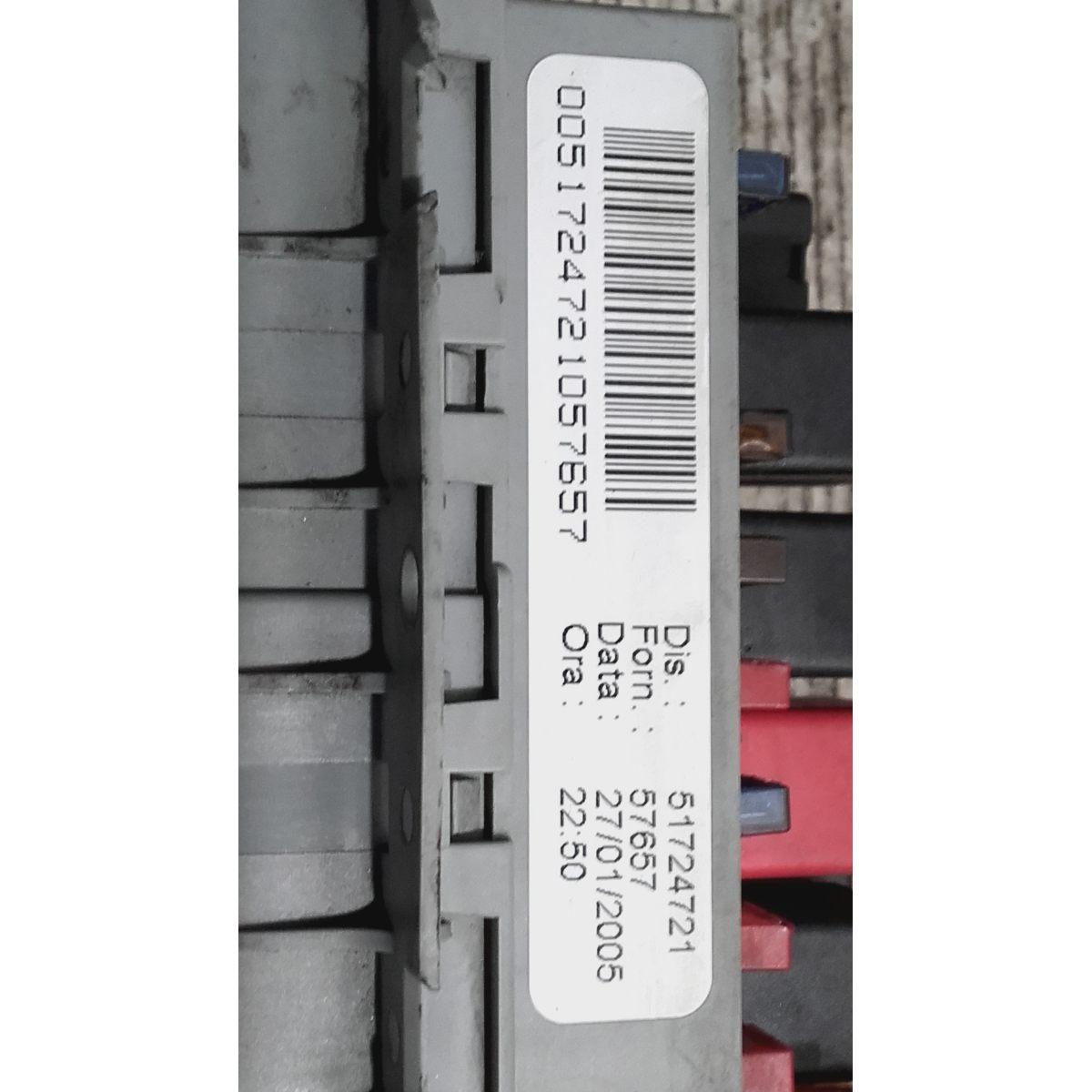 portafusibili lancia ypsilon 1.3 mtj 2005 51724721