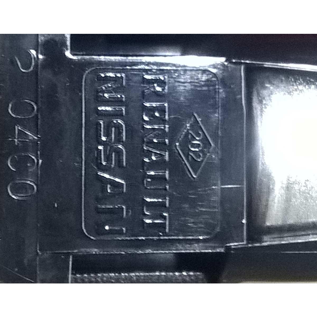 presa corrente dacia logan mcv 2020