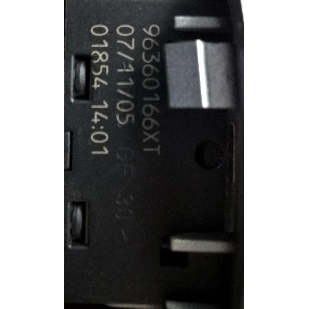 pulsante alzavetro post sx peugeot 307 96360166xt