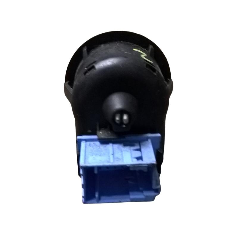 pulsante regolaggio specchietti citroen c2 185526