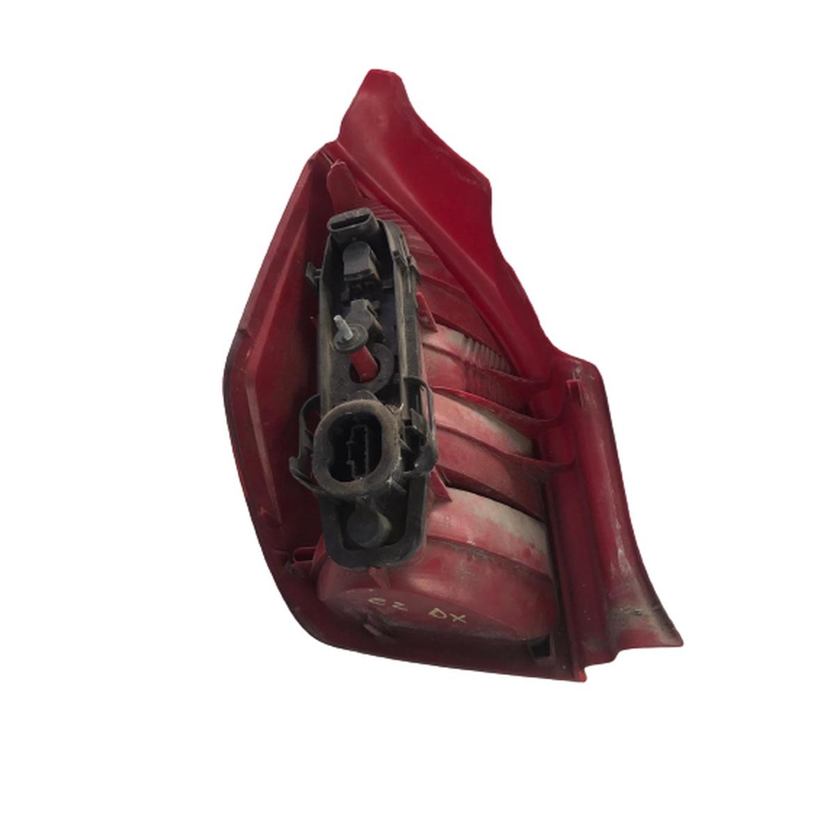 fanale dx citroen c2