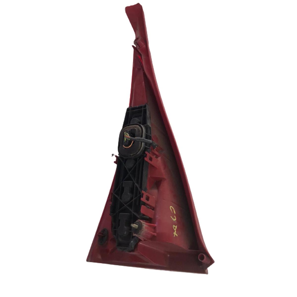 fanale dx citroen c3