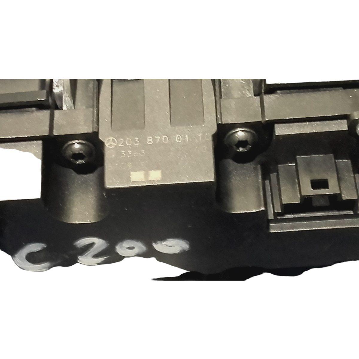 pulsantiera luci di emergenza mercedes classe c w203 2038700110