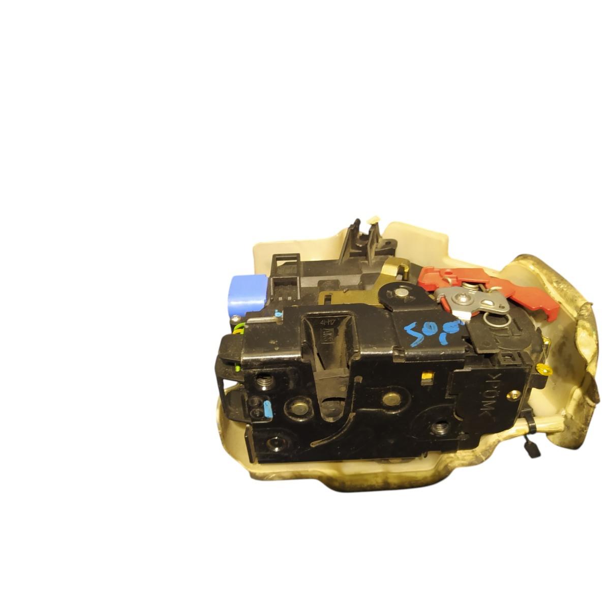 Serratura portiera anteriore dx volkswagen golf 6 a4569