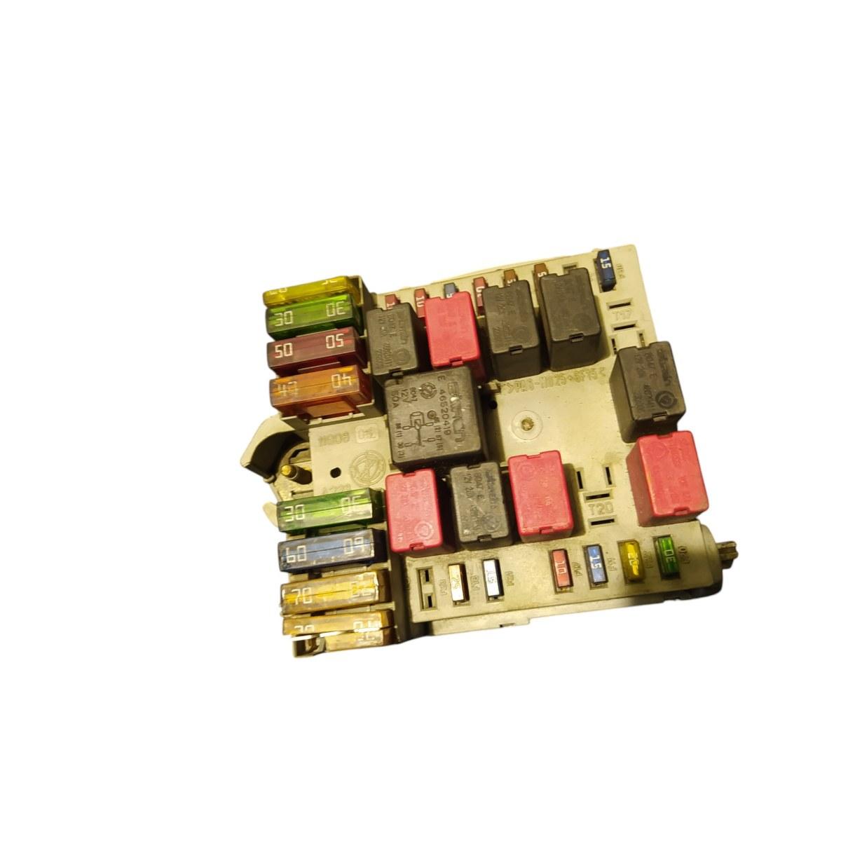 PORTA FUSIBILI FIAT STILO E46520419<br />