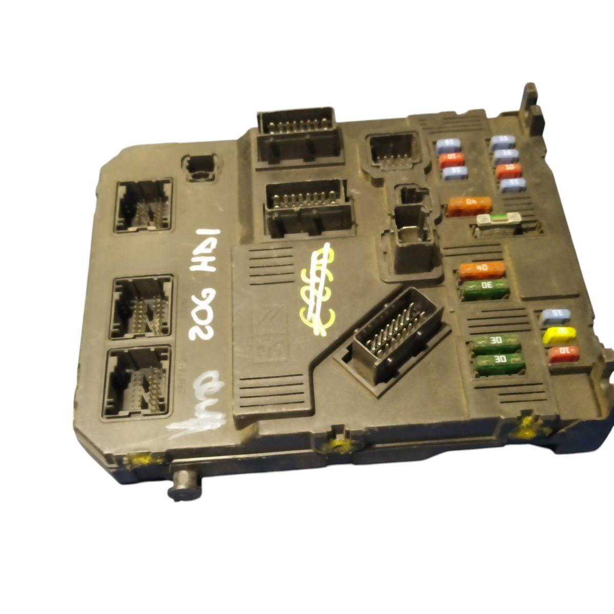 Boy computer peugeot 206 9653667680