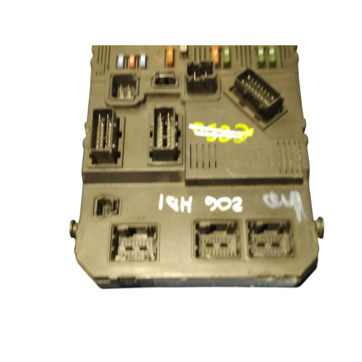 Boy computer peugeot 206 9653667680