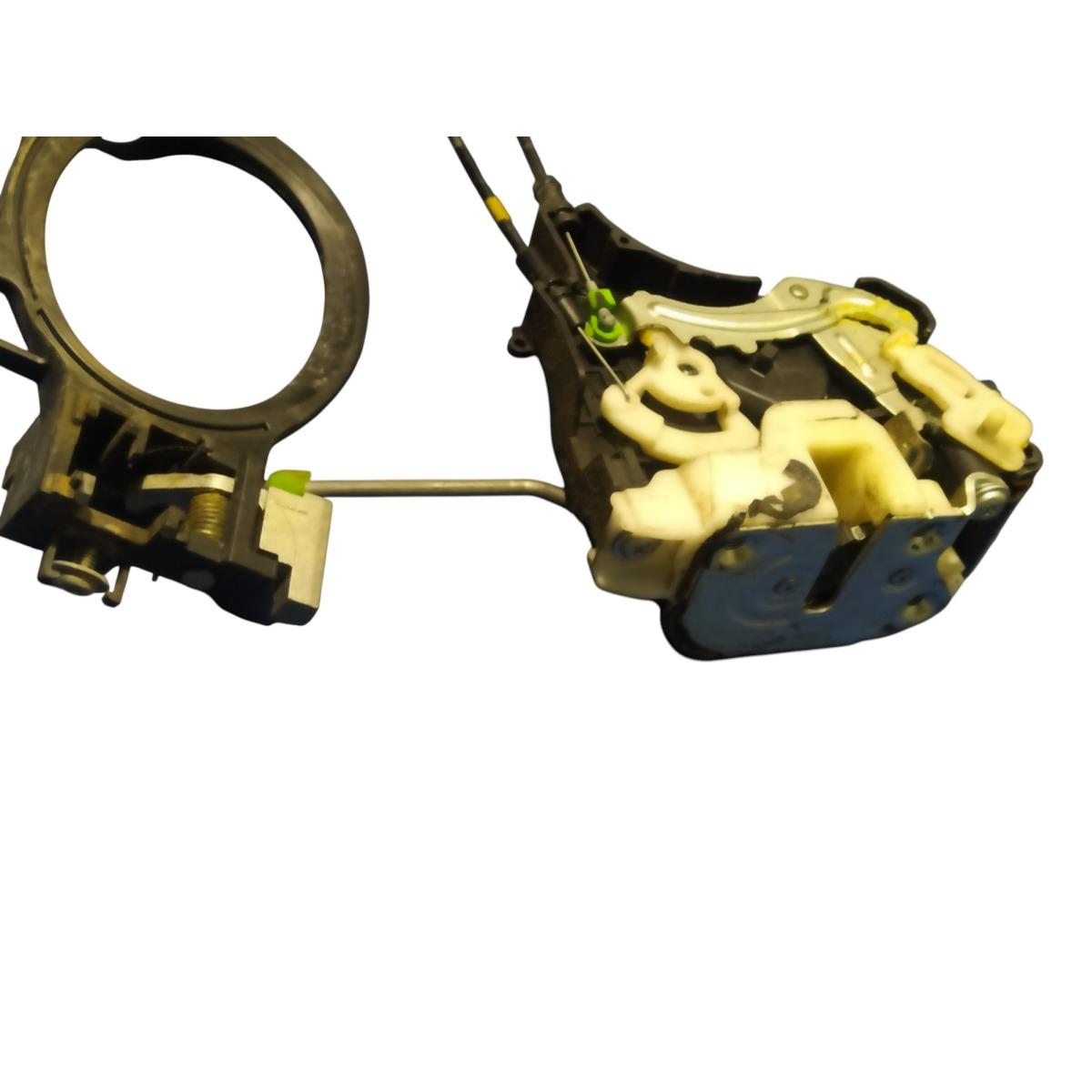 SERRATURA PORTIERA POST SX<br />MITSUBISHI OUTLANDER<br />MN105359<br />