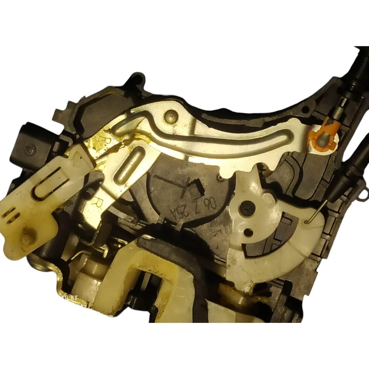 serratura portiera ant sx <br />mitsubishi otulander <br />pbtasgf30<br />