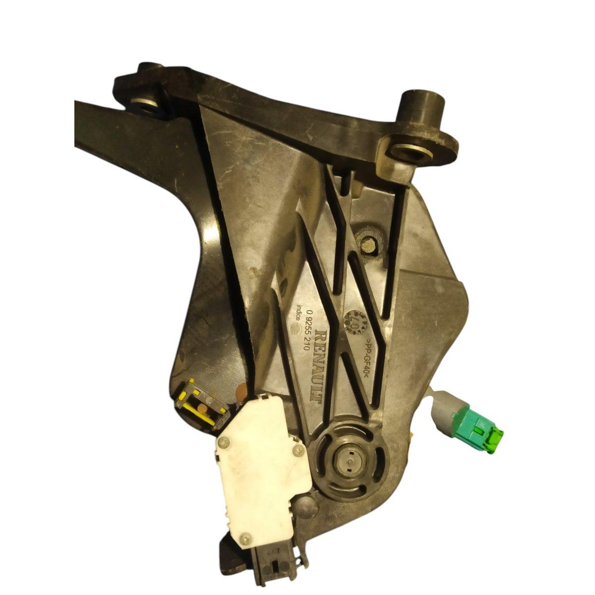 pedale frizione <br />renault laguna 07<br />09255210<br />