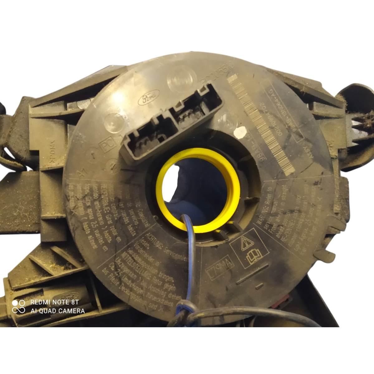 devialuci<br />FOrd focus 1 <br />98Ab13n064ag<br />