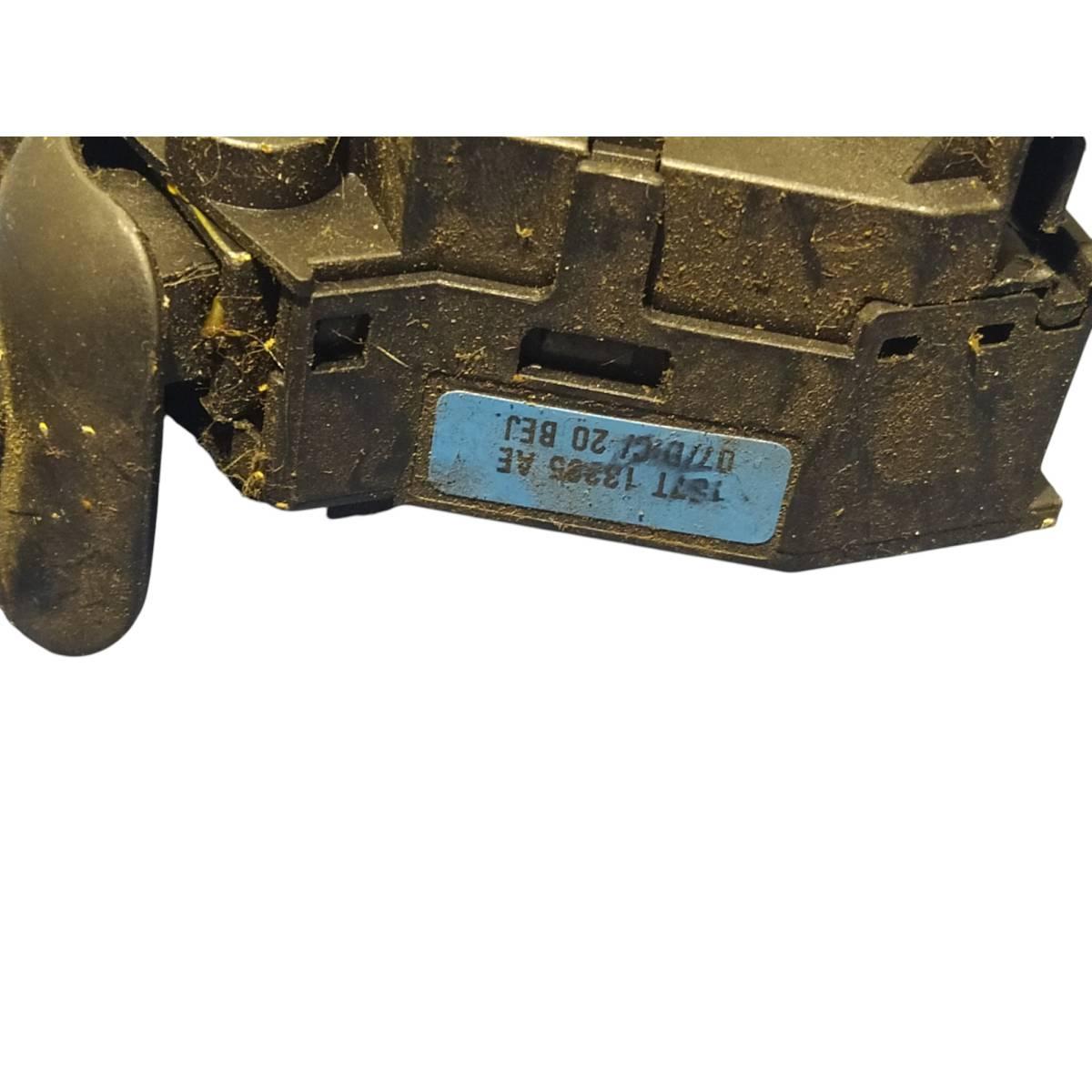 DEVIALUCI<br />157t13335AE<br />ford fusion <br />