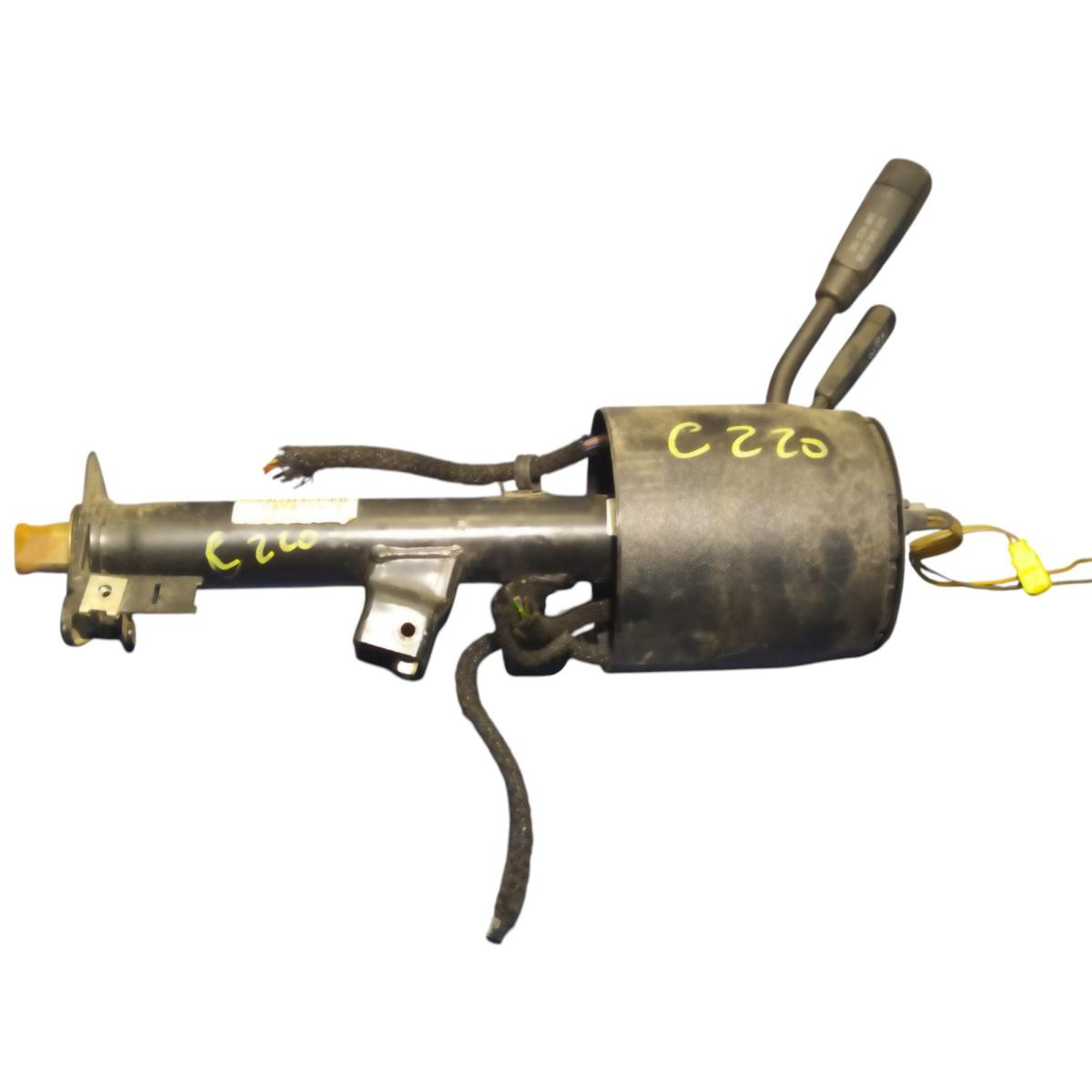 DEvialuci<br />MERCEdes c220<br />a2084600716<br />