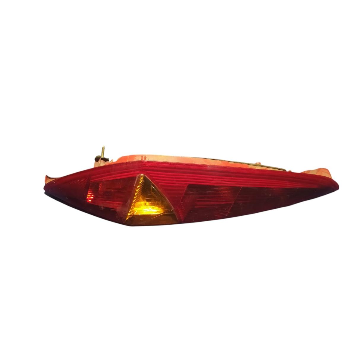 fanale sx  fiat punto 2 serie  286201<br /><br /><br />