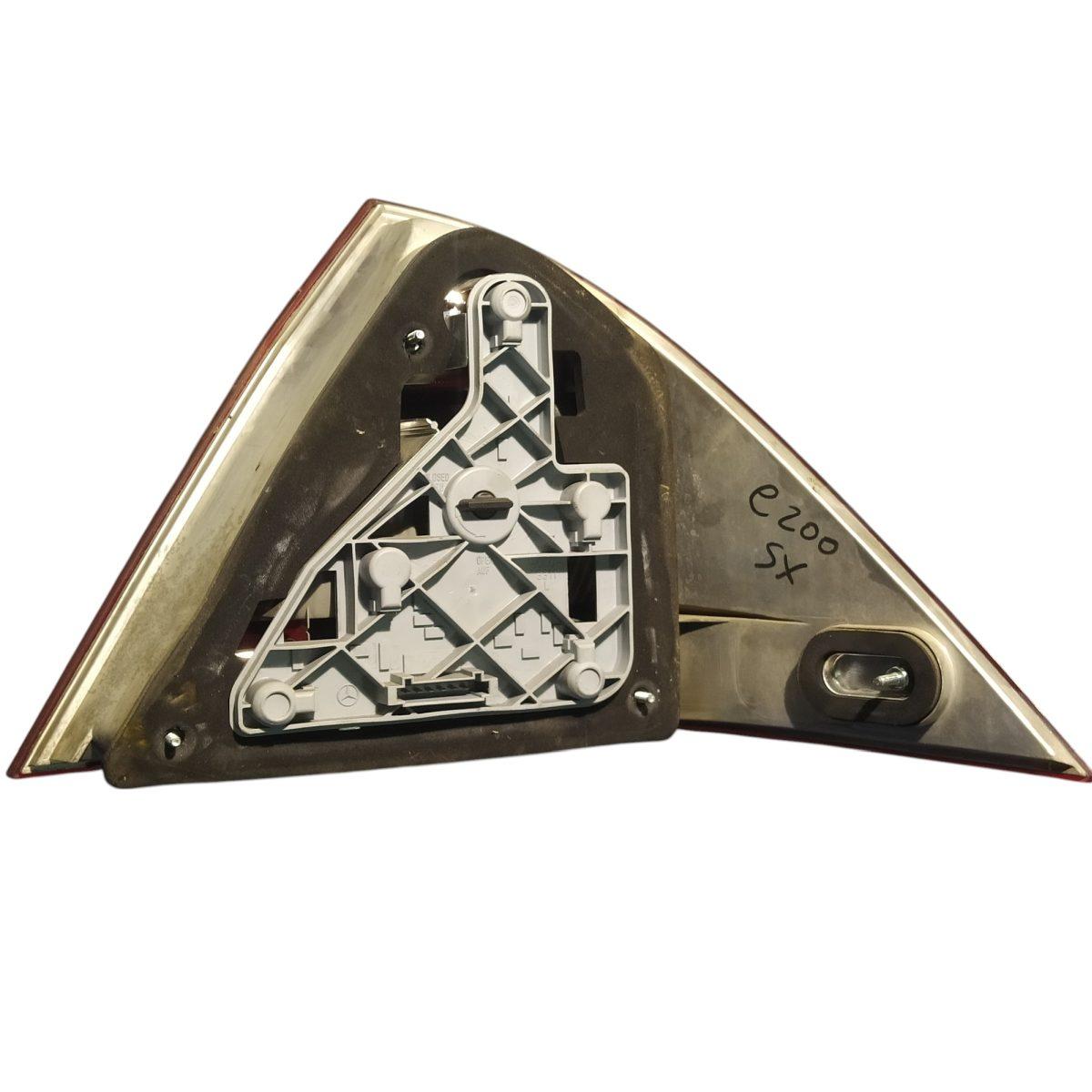 fanale sx  merceds classe c 200   323456786<br /><br /><br />