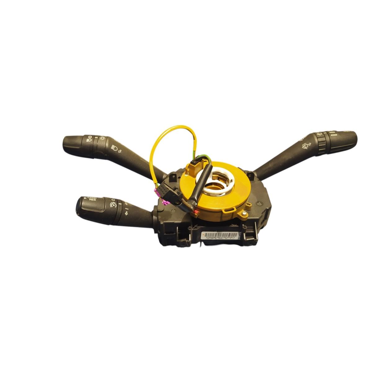 devioluci  fiat 500L  28408374<br /><br /><br />