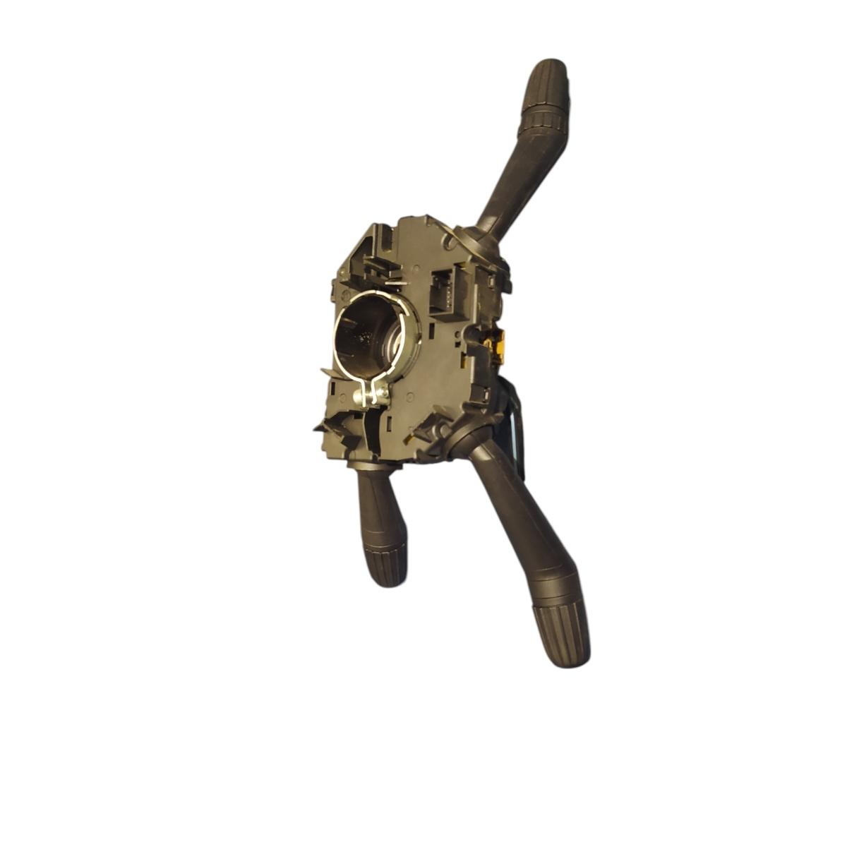 devioluci  fiat 500L  28408374<br /><br /><br />