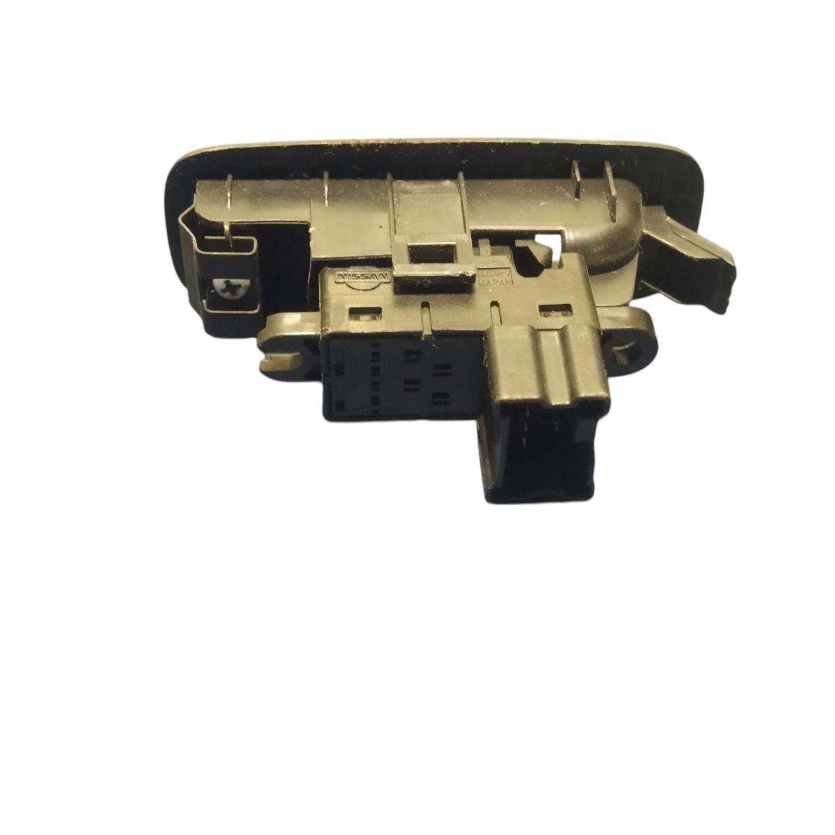 pulsante  alzavetro post sx   nissan qashqai +2  25411jd000<br /><br /><br />