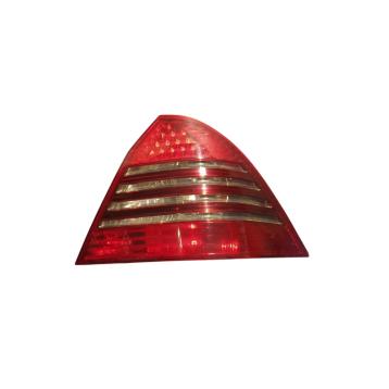 FANALE POSTERIORE DX  MERCEDES BENZ  C200  30029959<br /><br /><br />