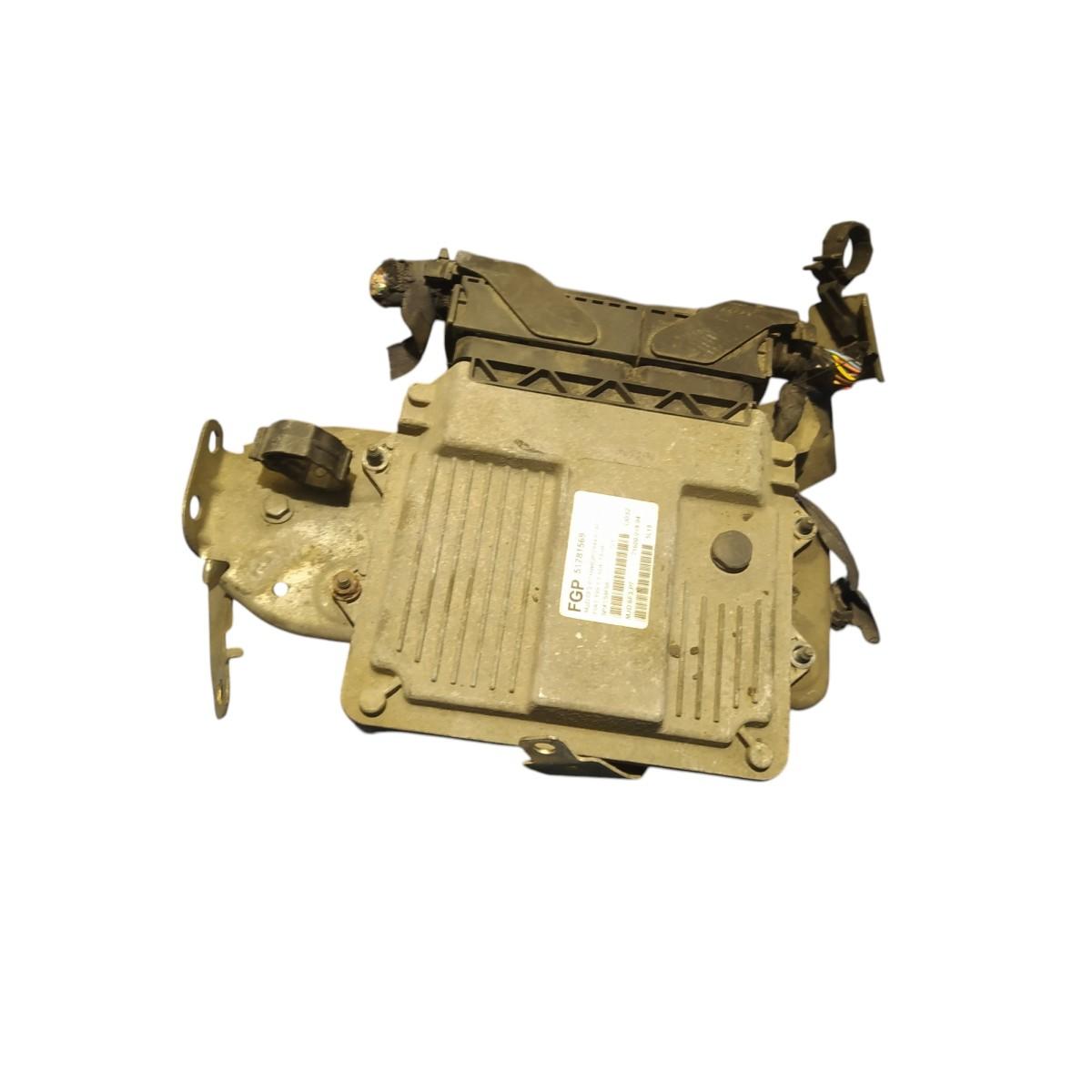 centralina motore  fiat grande punto 1.3 mtj  51781569<br /><br /><br />