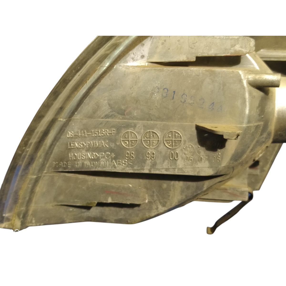 FARETTO DX  VOLKSWAGEN PASSAT TURNING  084411516RF<br /><br /><br />