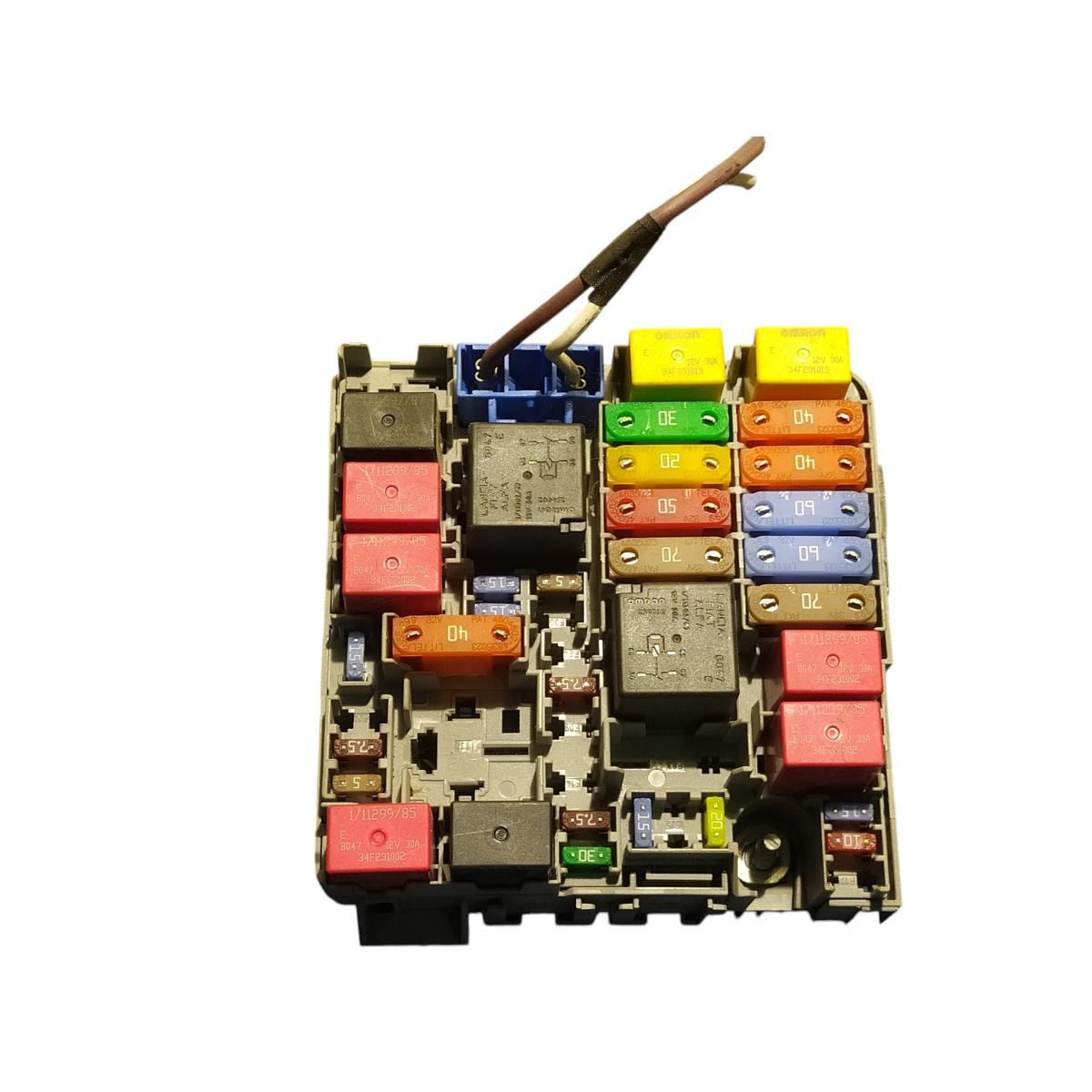 Scatola porta fusibili fiat 500l 51867698