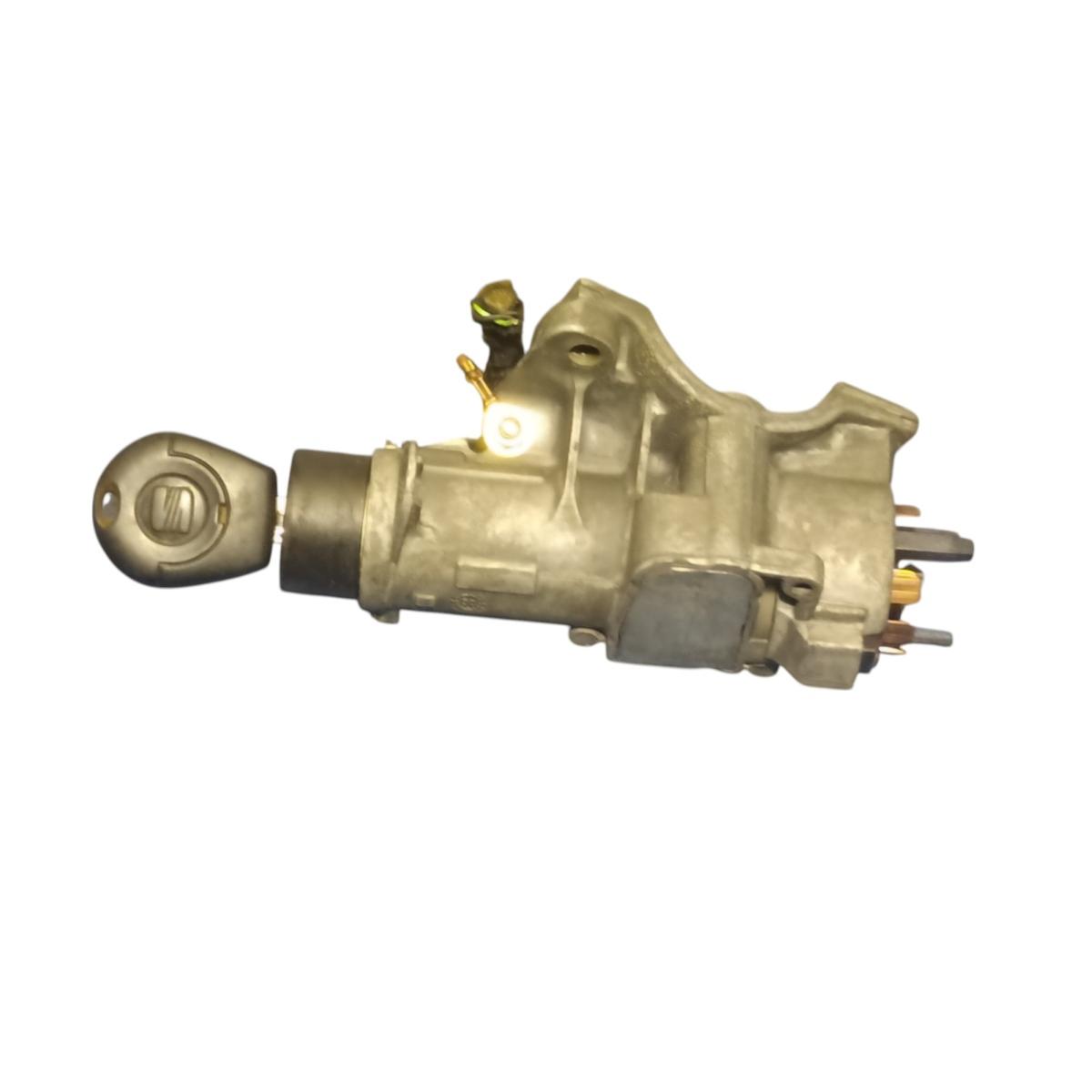 blocca  STERZO  SEAT  LEON    4B09058510<br /><br /><br />
