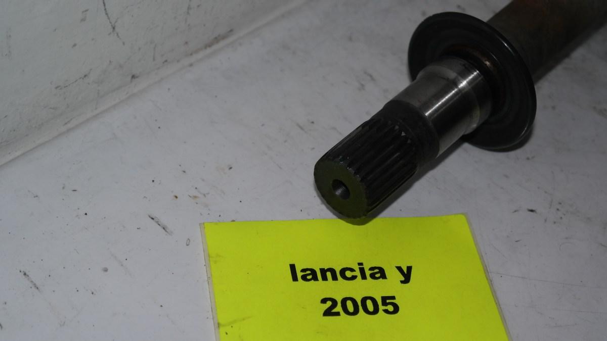 Lancia y 1300 mtjet semiasse dx