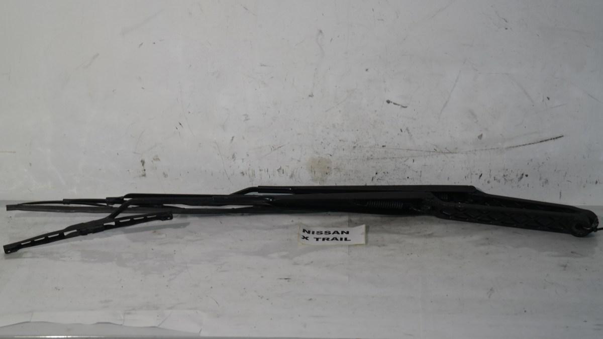 Nissan x-trail braccia tergicristallo anteriori