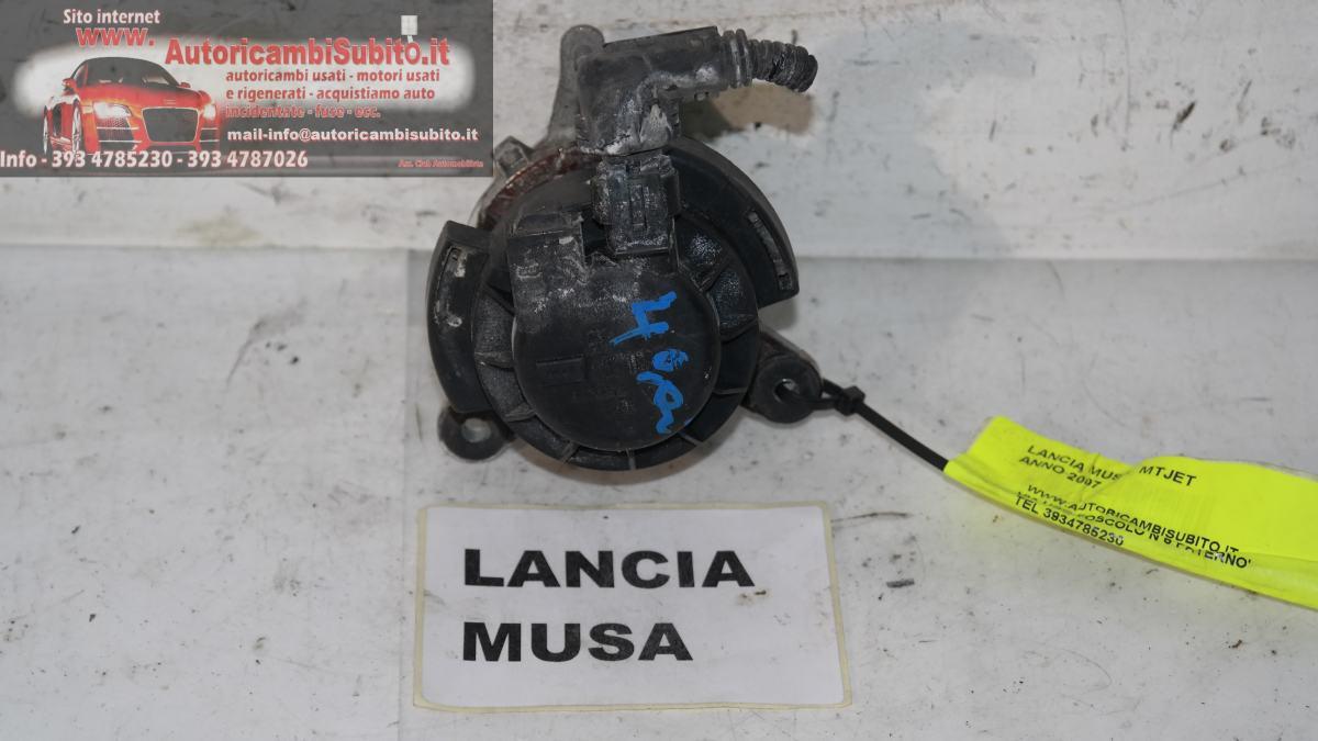 Lancia musa faretto antinebia