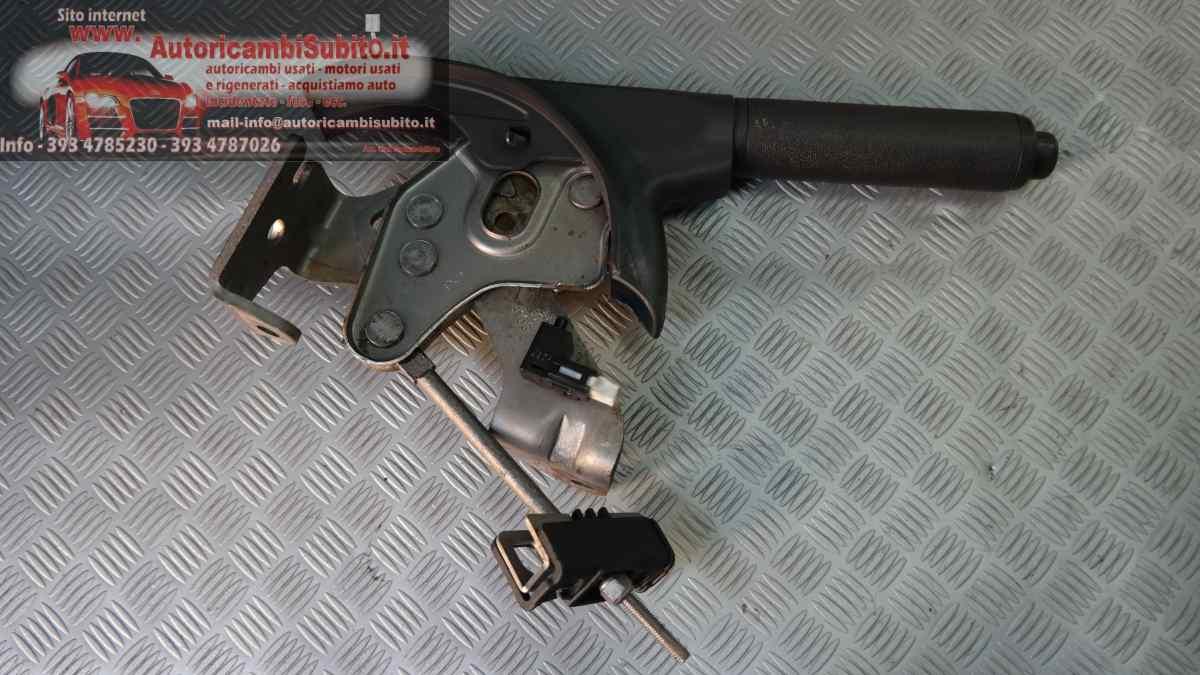 Toyota yaris leva freno a mano