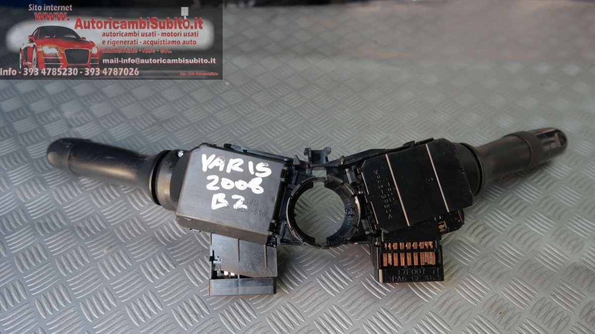 Toyota yaris dal 2006 al 2011 0d090 17f143 devioluci