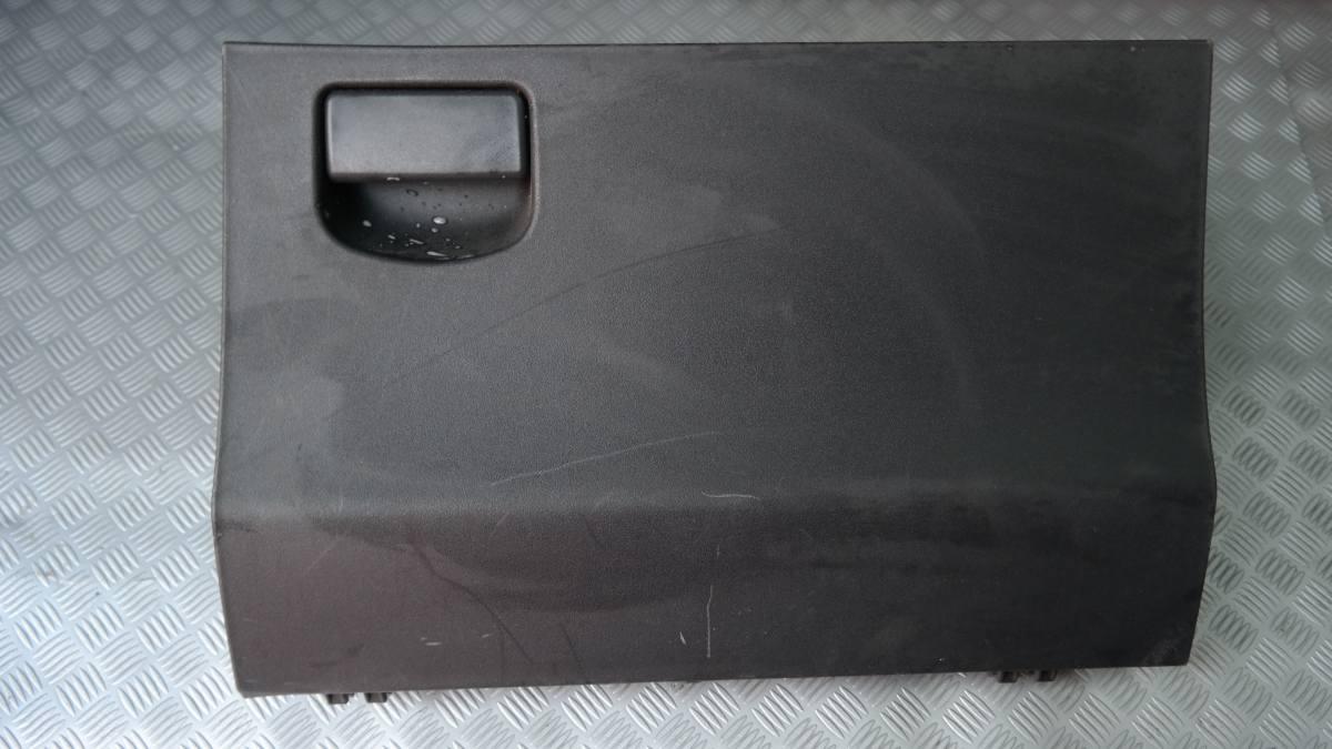 Toyota yaris portaoggetti