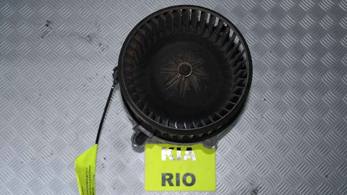 Kia rio 1300 bz ventola interna stufa