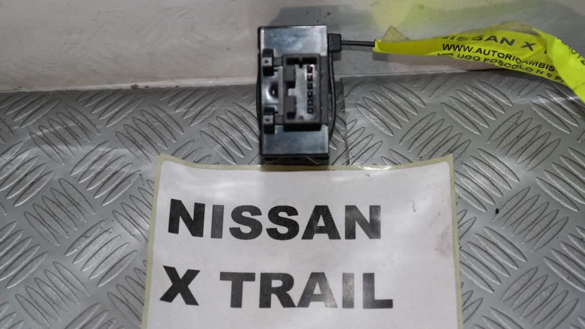 Nissan x-trail pulsante